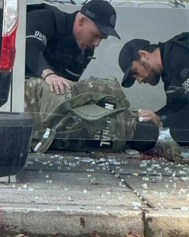  深夜警戒线前的致命对峙；年轻男子持枪闯入海湖庄园；执法行动果断结束威胁。 新闻 深夜警戒线前的致命对峙；年轻男子持枪闯入海湖庄园；执法行动果断结束威胁。 新闻 深夜警戒线前的致命对峙；年轻男子持枪闯入海湖庄园；执法行动果断结束威胁。 新闻 深夜警戒线前的致命对峙；年轻男子持枪闯入海湖庄园；执法行动果断结束威胁。 新闻 深夜警戒线前的致命对峙；年轻男子持枪闯入海湖庄园；执法行动果断结束威胁。 新闻