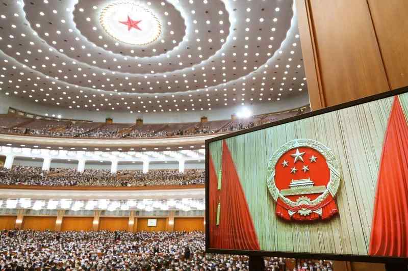  新兴赛道加速布局，广东瞄准前沿科技高地；制造业升级路径清晰，未来十年潜力释放。 IT技术 新兴赛道加速布局，广东瞄准前沿科技高地；制造业升级路径清晰，未来十年潜力释放。 IT技术 新兴赛道加速布局，广东瞄准前沿科技高地；制造业升级路径清晰，未来十年潜力释放。 IT技术