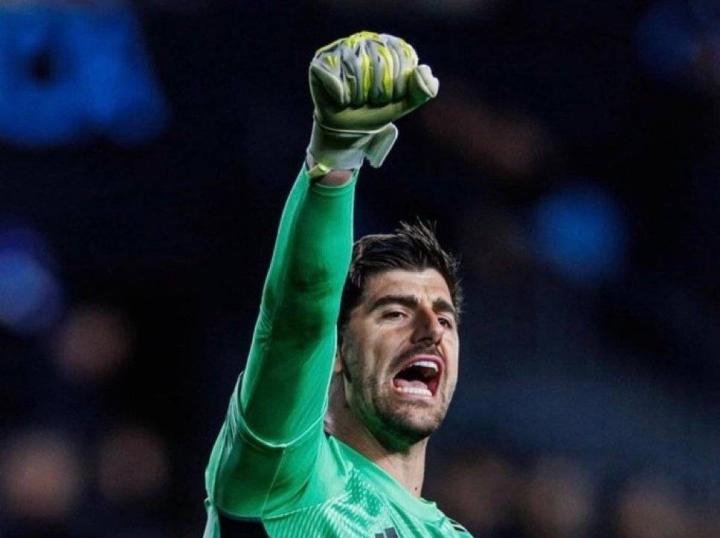  库尔图瓦长传助攻闪耀伯纳乌，门将助攻纪录改写欧冠历史。 体育新闻 库尔图瓦长传助攻闪耀伯纳乌，门将助攻纪录改写欧冠历史。 体育新闻 库尔图瓦长传助攻闪耀伯纳乌，门将助攻纪录改写欧冠历史。 体育新闻