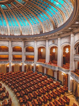  乘势而上把握机遇；智能经济释放活力；发展空间不断拓展。 IT技术