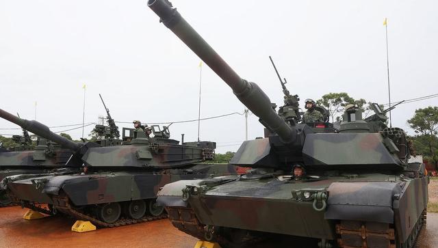  美台互动面临新考验；高官言论引发岛内讨论，贸易与安全议题交织复杂。 新闻 美台互动面临新考验；高官言论引发岛内讨论，贸易与安全议题交织复杂。 新闻 美台互动面临新考验；高官言论引发岛内讨论，贸易与安全议题交织复杂。 新闻