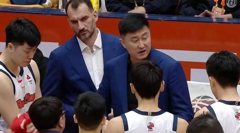  焦虑与破局：解析CBA常规赛第36轮的竞技心理与战略走向 体育新闻 焦虑与破局：解析CBA常规赛第36轮的竞技心理与战略走向 体育新闻