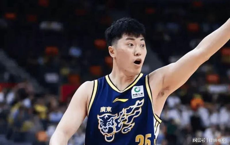  广东男篮复盘资料包：团队篮球与战术执行的深度解析 体育新闻 广东男篮复盘资料包：团队篮球与战术执行的深度解析 体育新闻