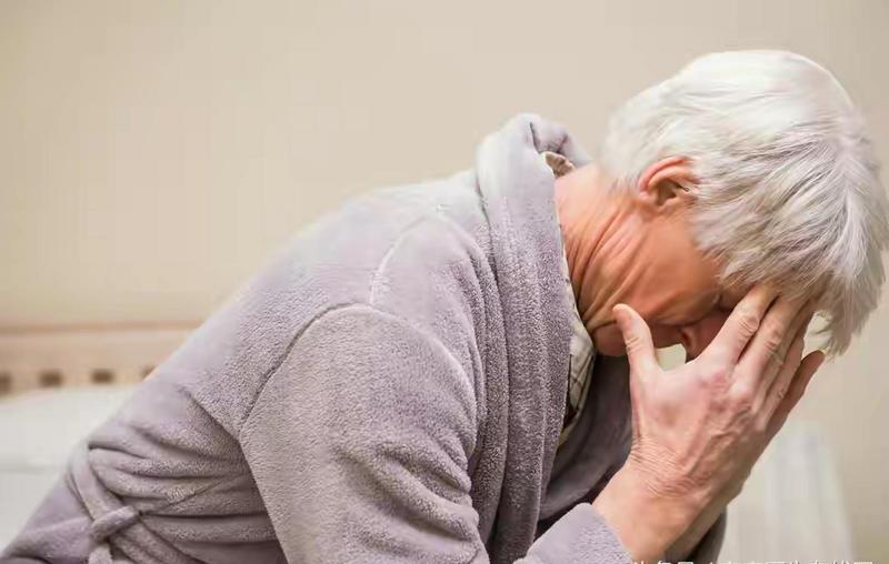  别再盯着嘴唇了：脑梗预防的逆向思维与真相 健康养生