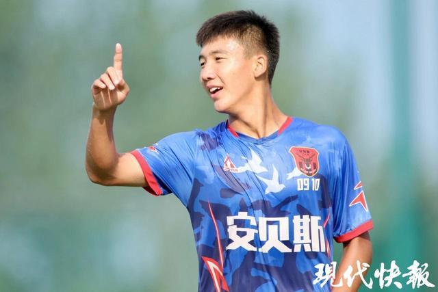  技术档案解密：2026苏超未赛先火球员背后的战术价值与数据解读 体育新闻 技术档案解密：2026苏超未赛先火球员背后的战术价值与数据解读 体育新闻