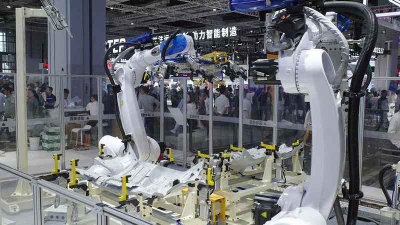  【深度】物理世界AI时代：中国智造的底层逻辑重构与战略机遇 IT技术 【深度】物理世界AI时代：中国智造的底层逻辑重构与战略机遇 IT技术